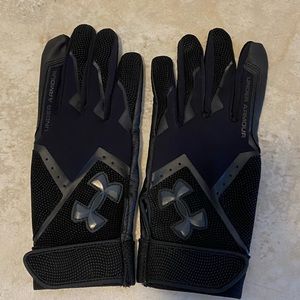 Under Armour Baseball Batting Gloves (SM)
